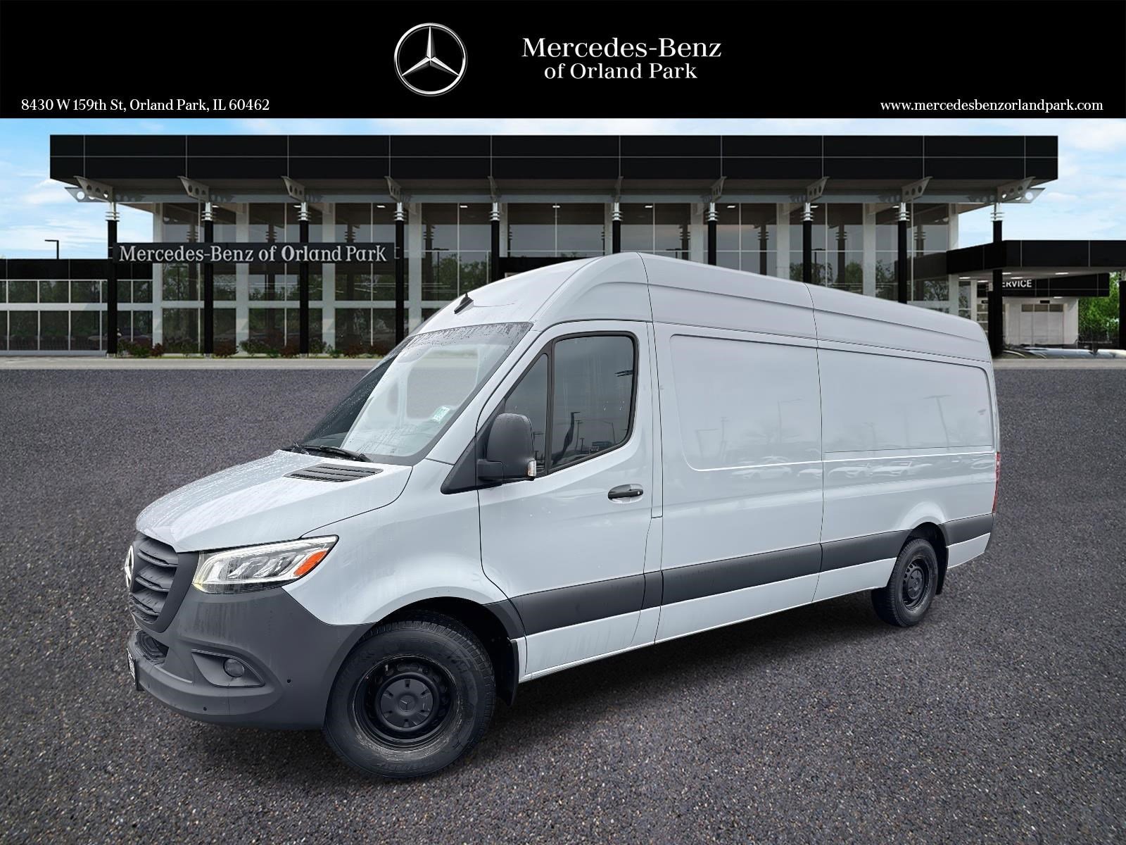 2024 Mercedes-Benz Sprinter Cargo Van Base's photo