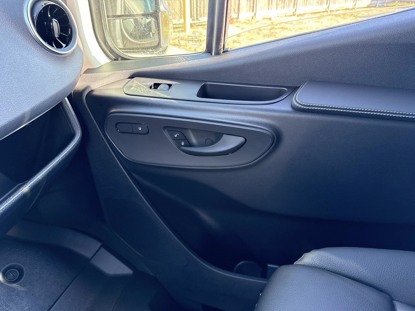 2025 MERCEDES-BENZ SPRINTER - Image 25