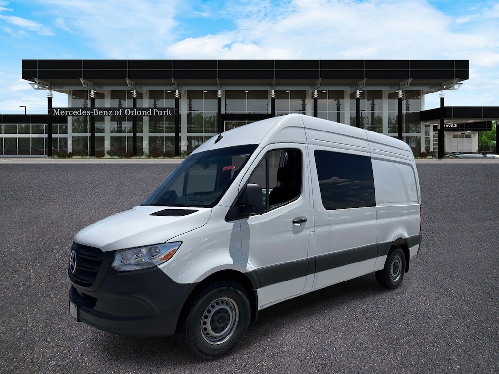 New 2026 Mercedes-Benz Sprinter 2500 Standard Roof 4-Cyl Diesel Van Crew Van