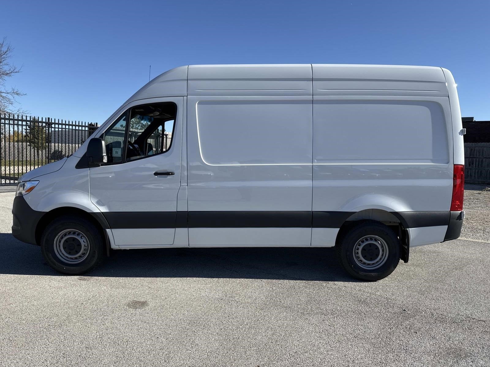 2026 MERCEDES-BENZ SPRINTER - Image 12