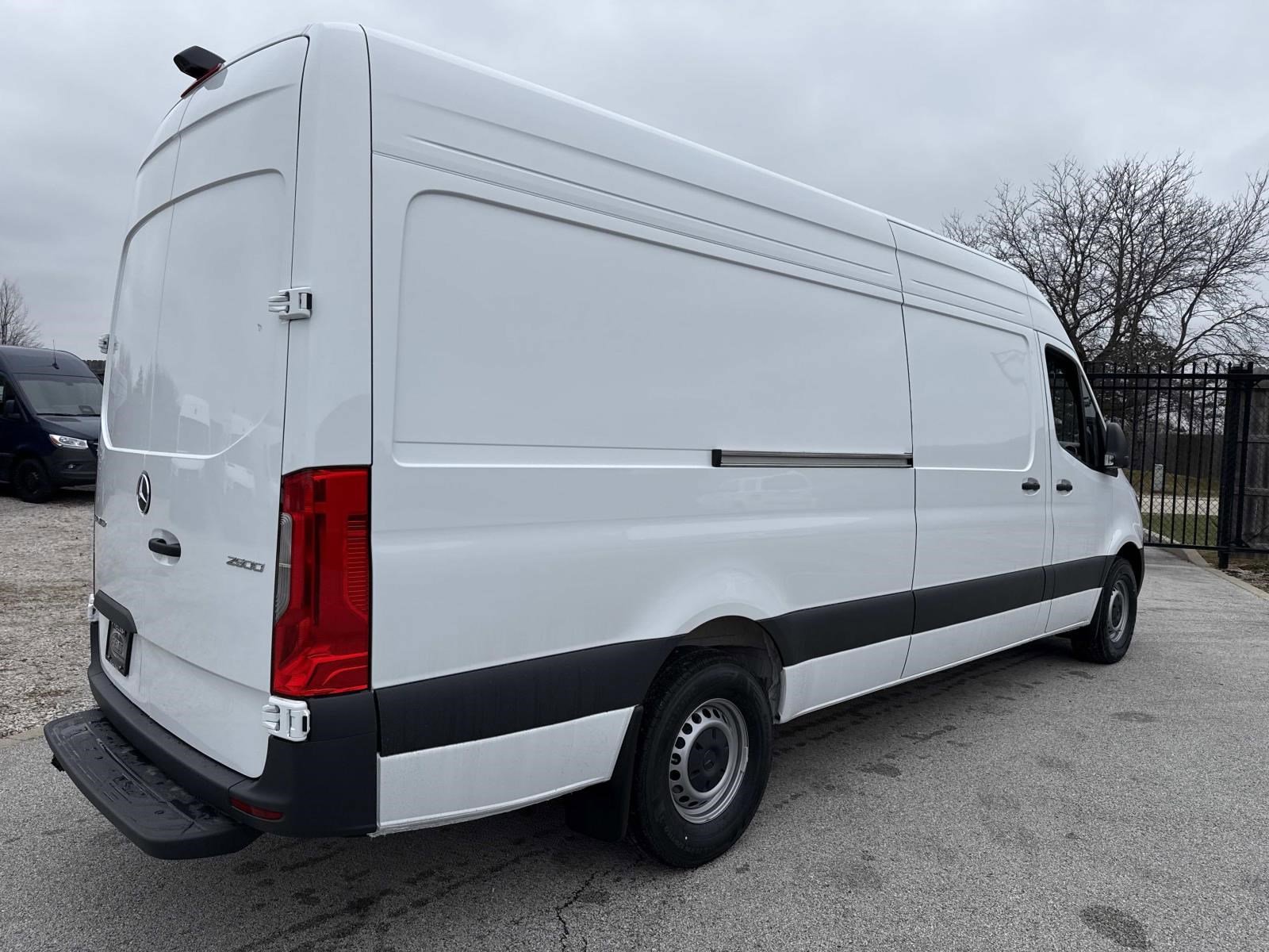 2026 MERCEDES-BENZ SPRINTER - Image 9