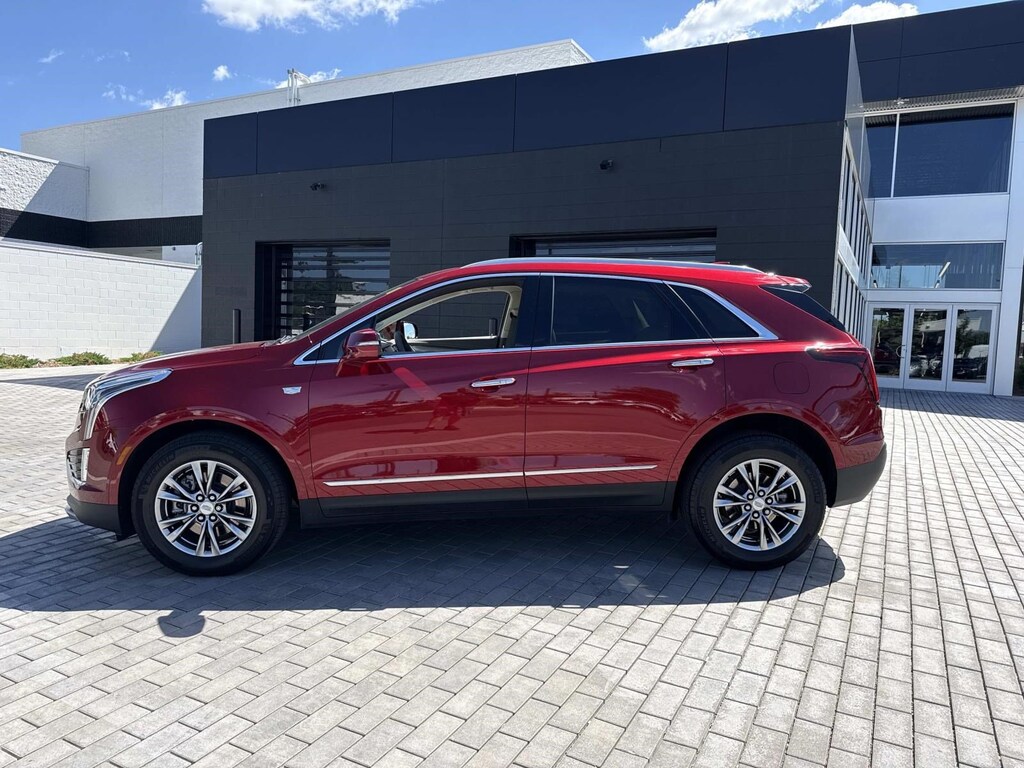 Used 2021 CADILLAC XT5 Premium Luxury SUV