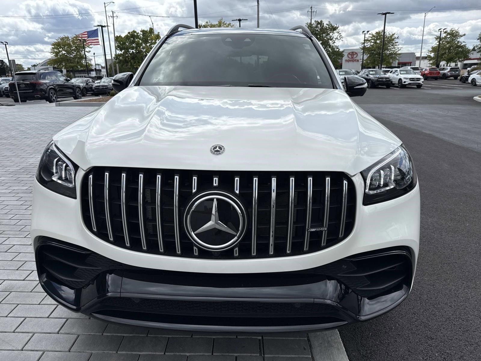 2021 Mercedes Benz GLS AMG 63 4MATIC photo 2