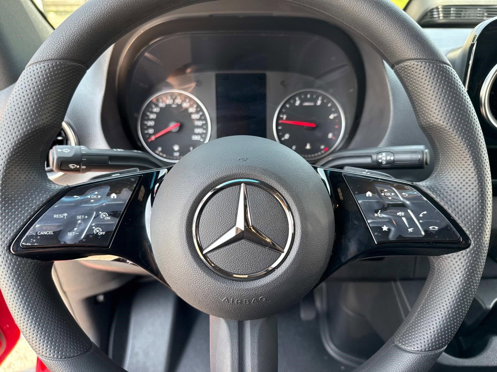 2025 MERCEDES-BENZ SPRINTER - Image 24