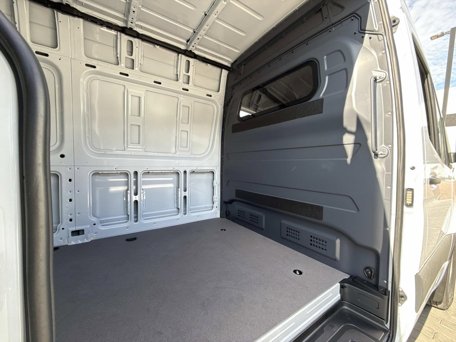 2026 MERCEDES-BENZ SPRINTER - Image 8