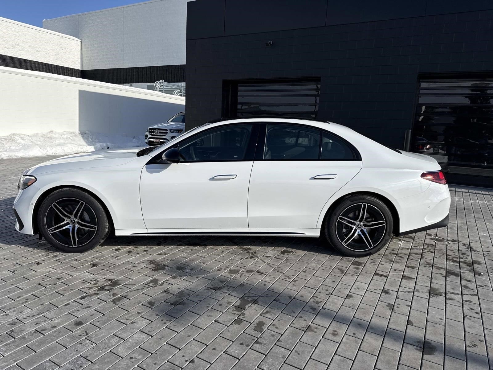 2026 MERCEDES-BENZ E-CLASS - Image 11