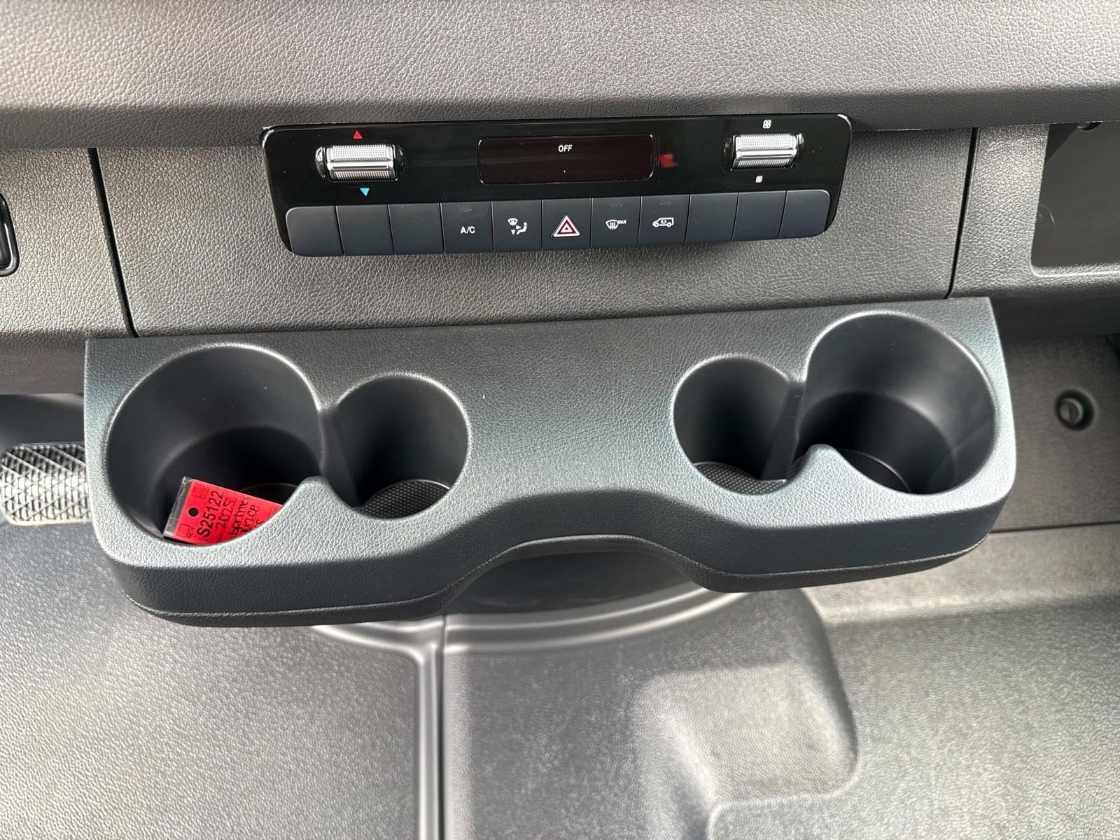 2025 MERCEDES-BENZ SPRINTER - Image 28