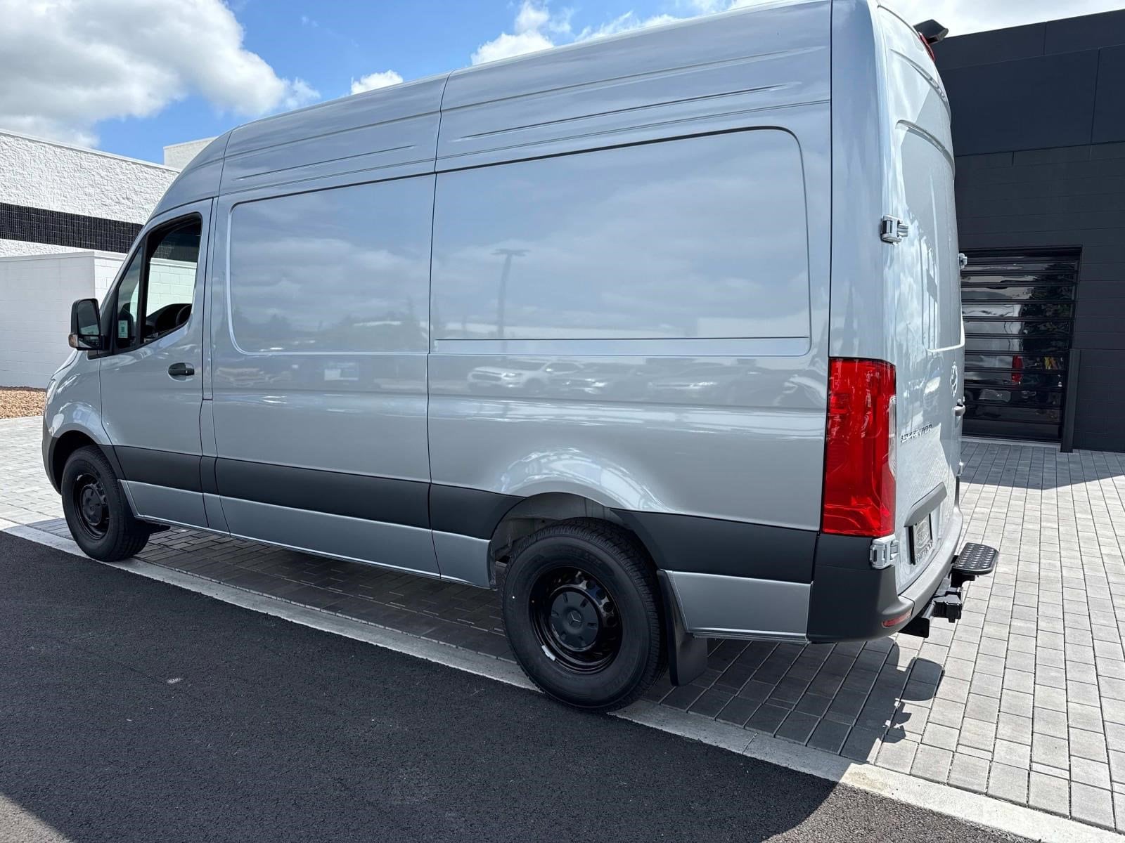 2025 MERCEDES-BENZ SPRINTER - Image 10