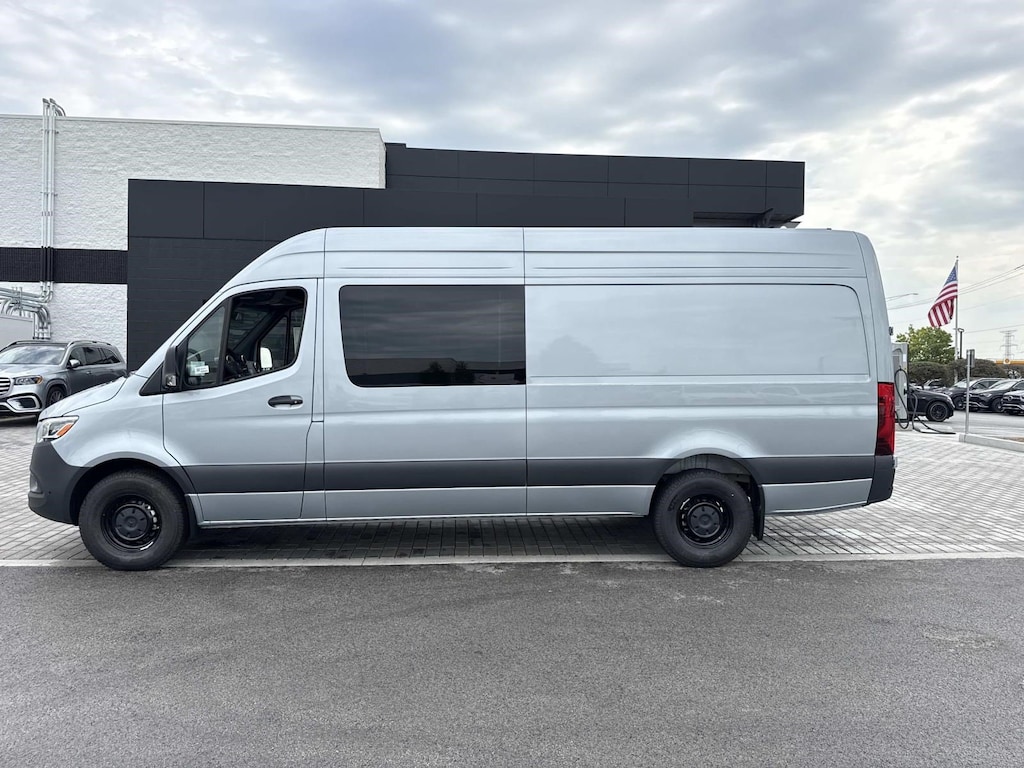 New 2026 Mercedes-Benz Sprinter 2500 High Roof 4-Cyl Diesel HO Van Crew Van