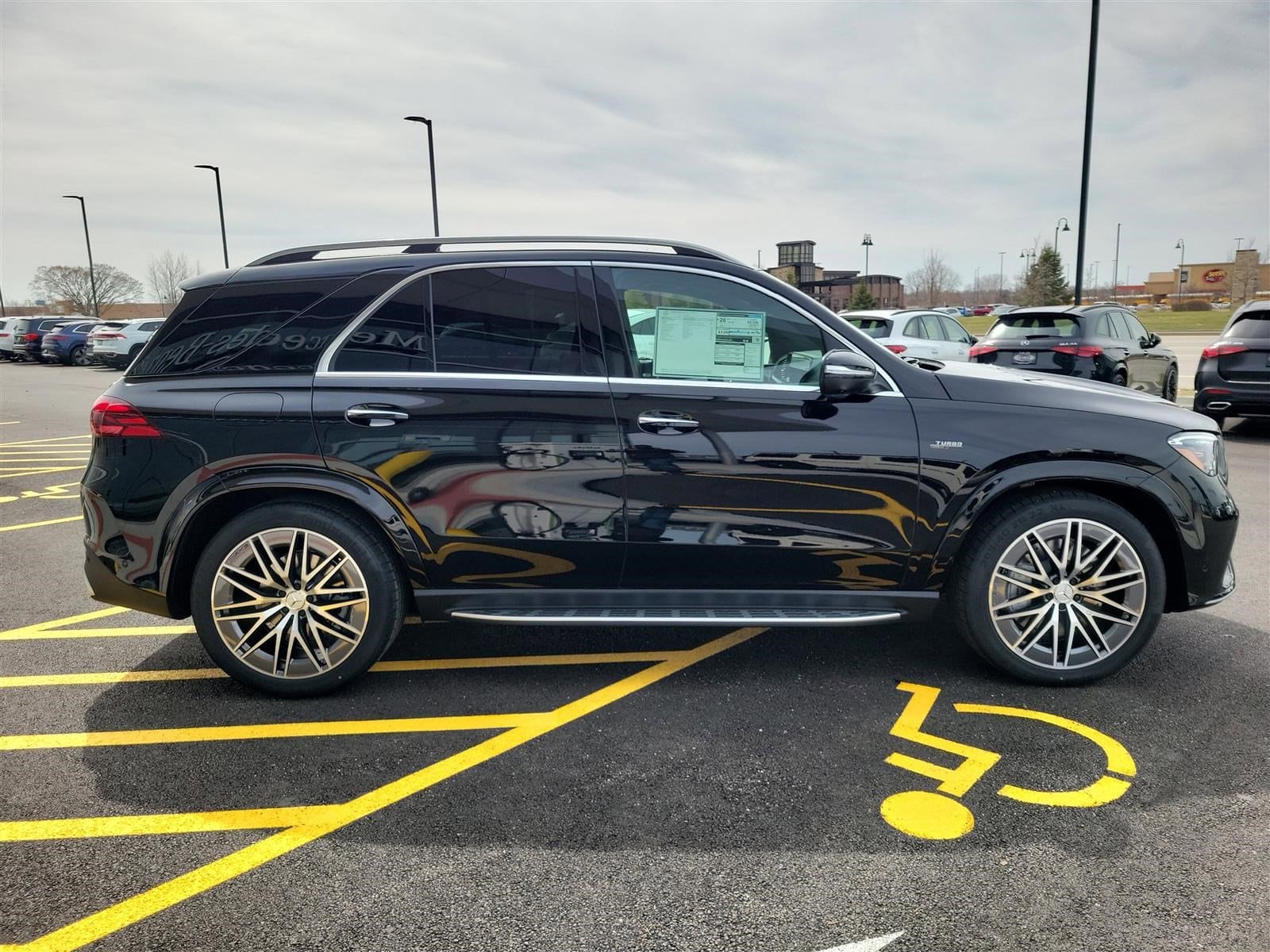 2025 MERCEDES-BENZ GLE-CLASS - Image 8