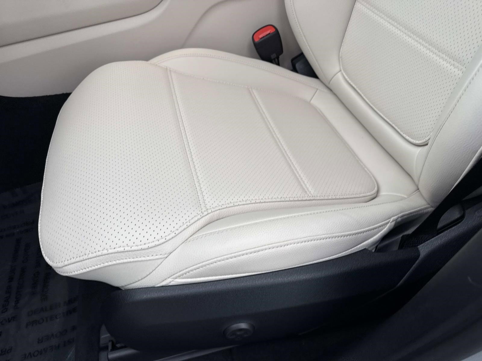 2026 MERCEDES-BENZ GLC-CLASS - Image 27