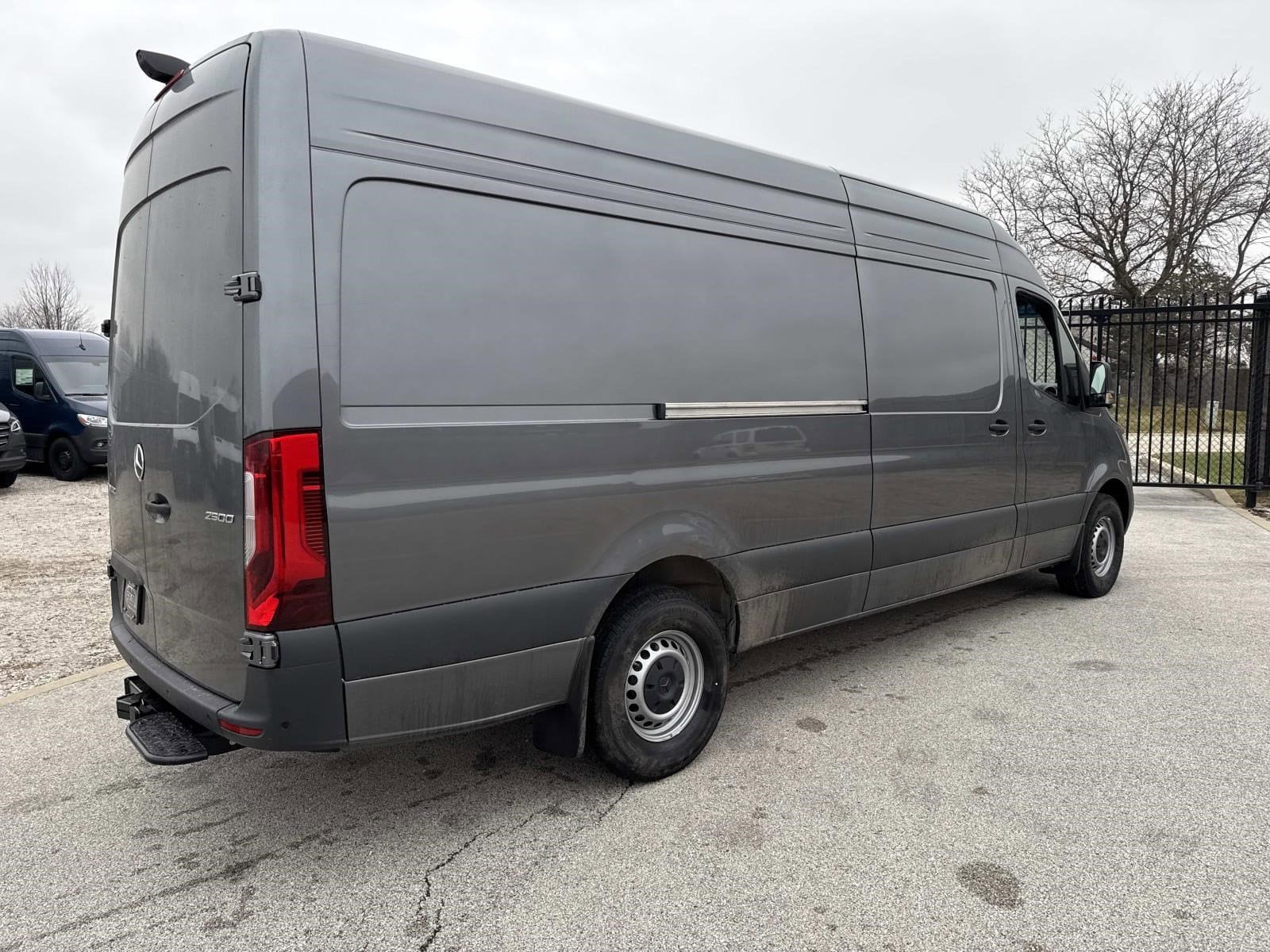 2026 MERCEDES-BENZ SPRINTER - Image 9