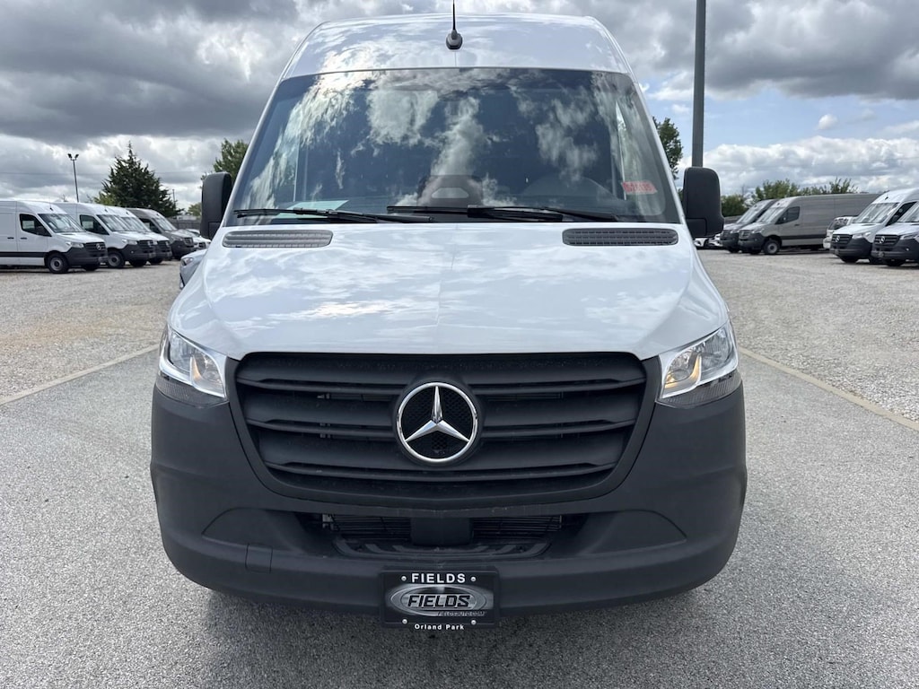 New 2026 Mercedes-Benz Sprinter 2500 Standard Roof 4-Cyl Diesel Van Cargo Van