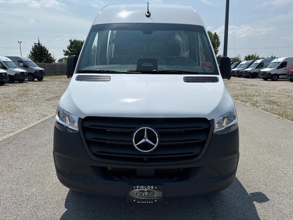 New 2025 Mercedes-Benz Sprinter 2500 High Roof 4-Cyl Diesel Van Extended Cargo Van