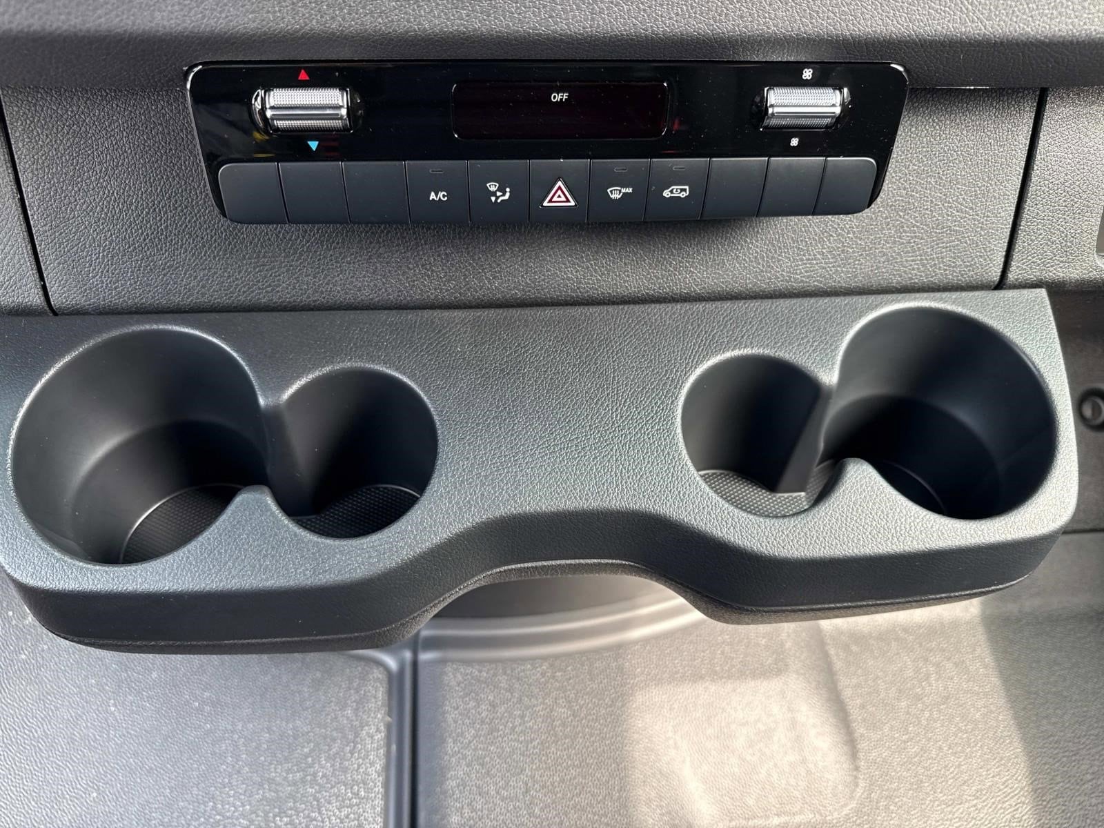 2025 MERCEDES-BENZ SPRINTER - Image 29