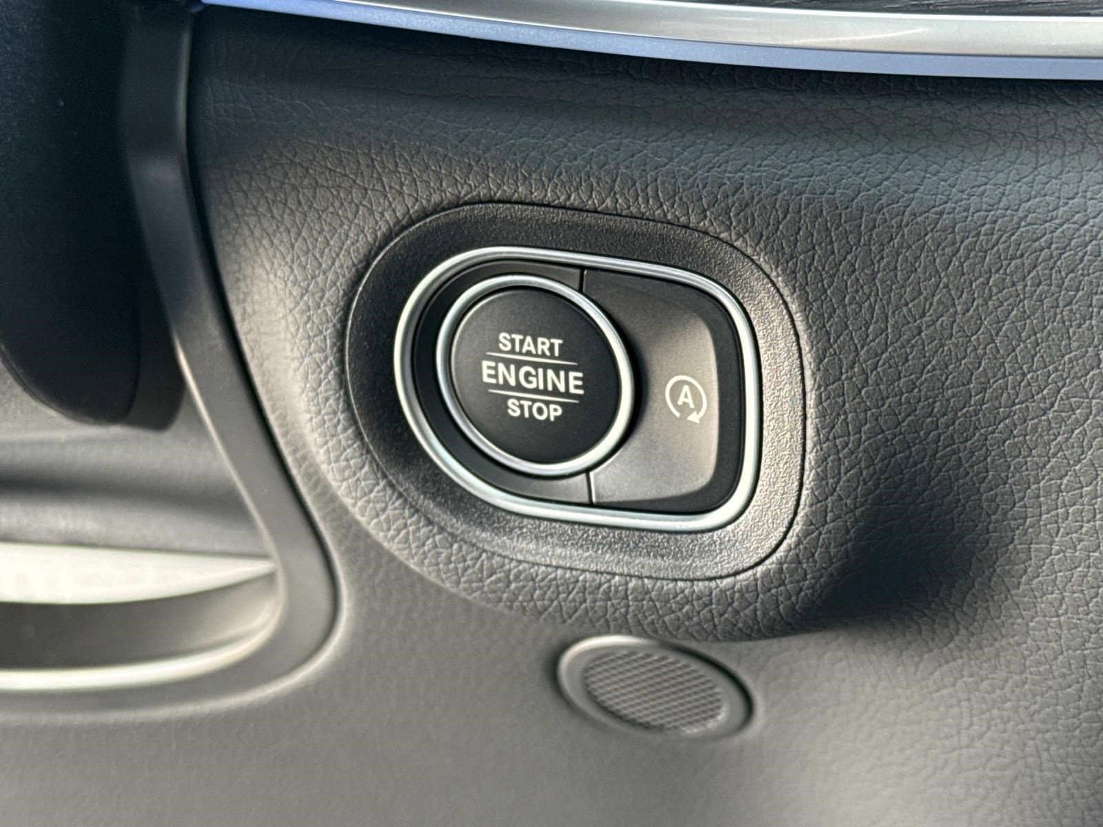 2026 MERCEDES-BENZ GLE-CLASS - Image 39