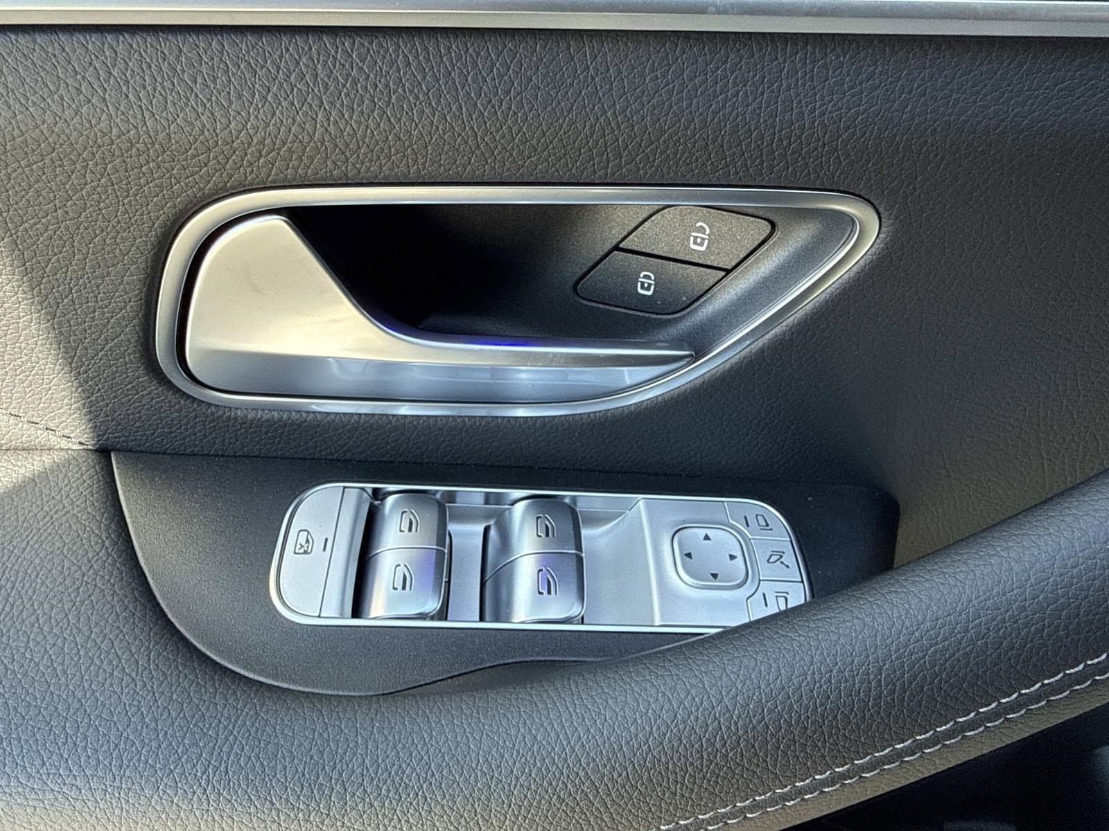 2026 MERCEDES-BENZ GLE-CLASS - Image 25