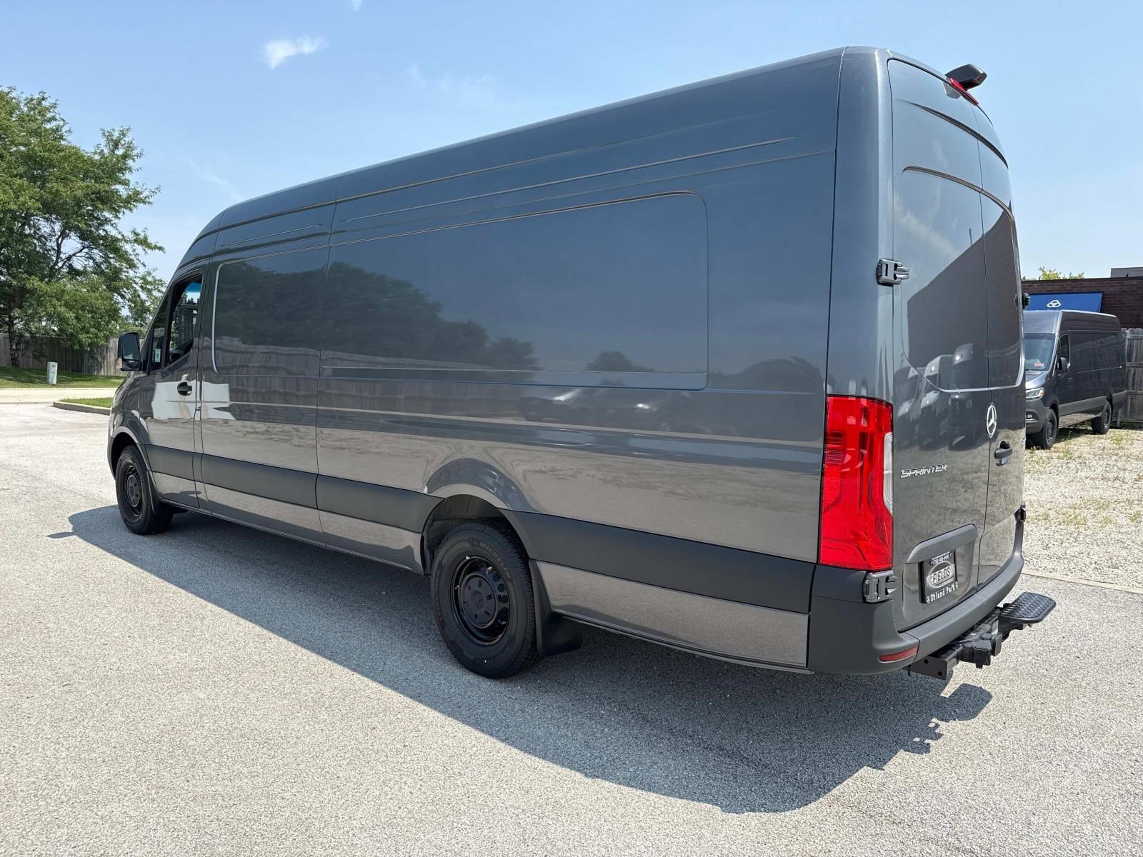 2025 MERCEDES-BENZ SPRINTER - Image 13