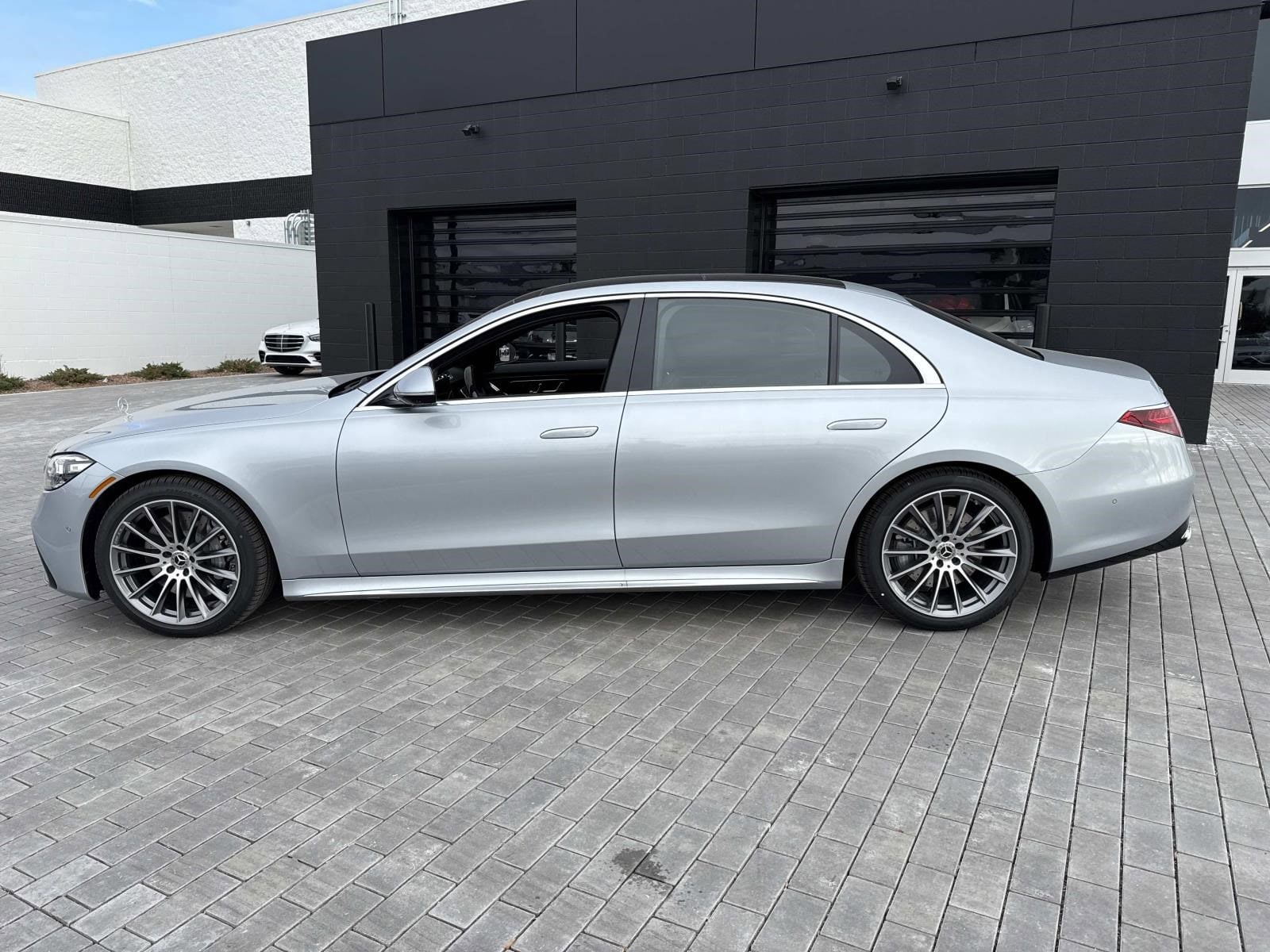 2026 MERCEDES-BENZ S-CLASS - Image 9