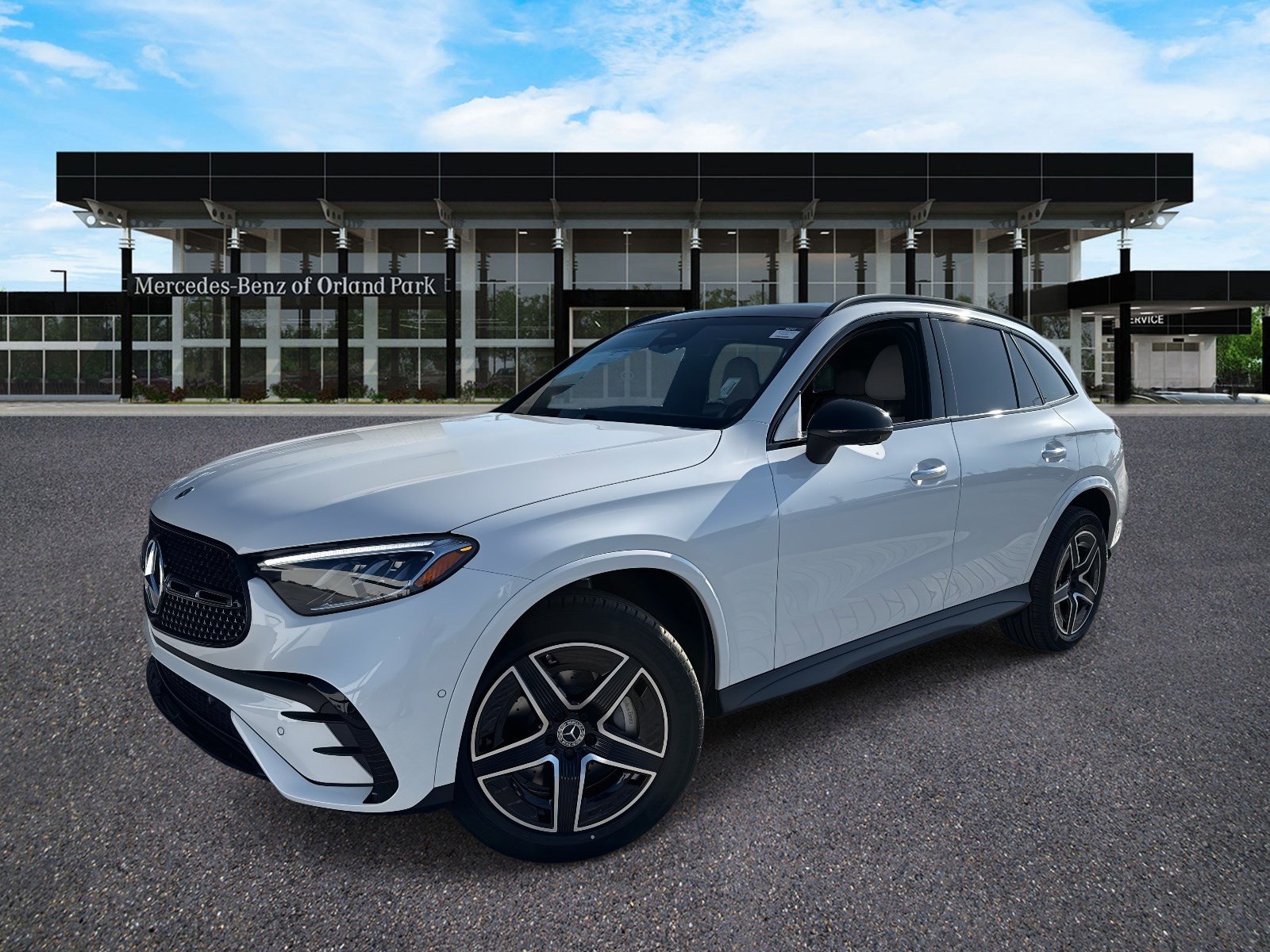 2026 Mercedes-Benz GLC Base's photo