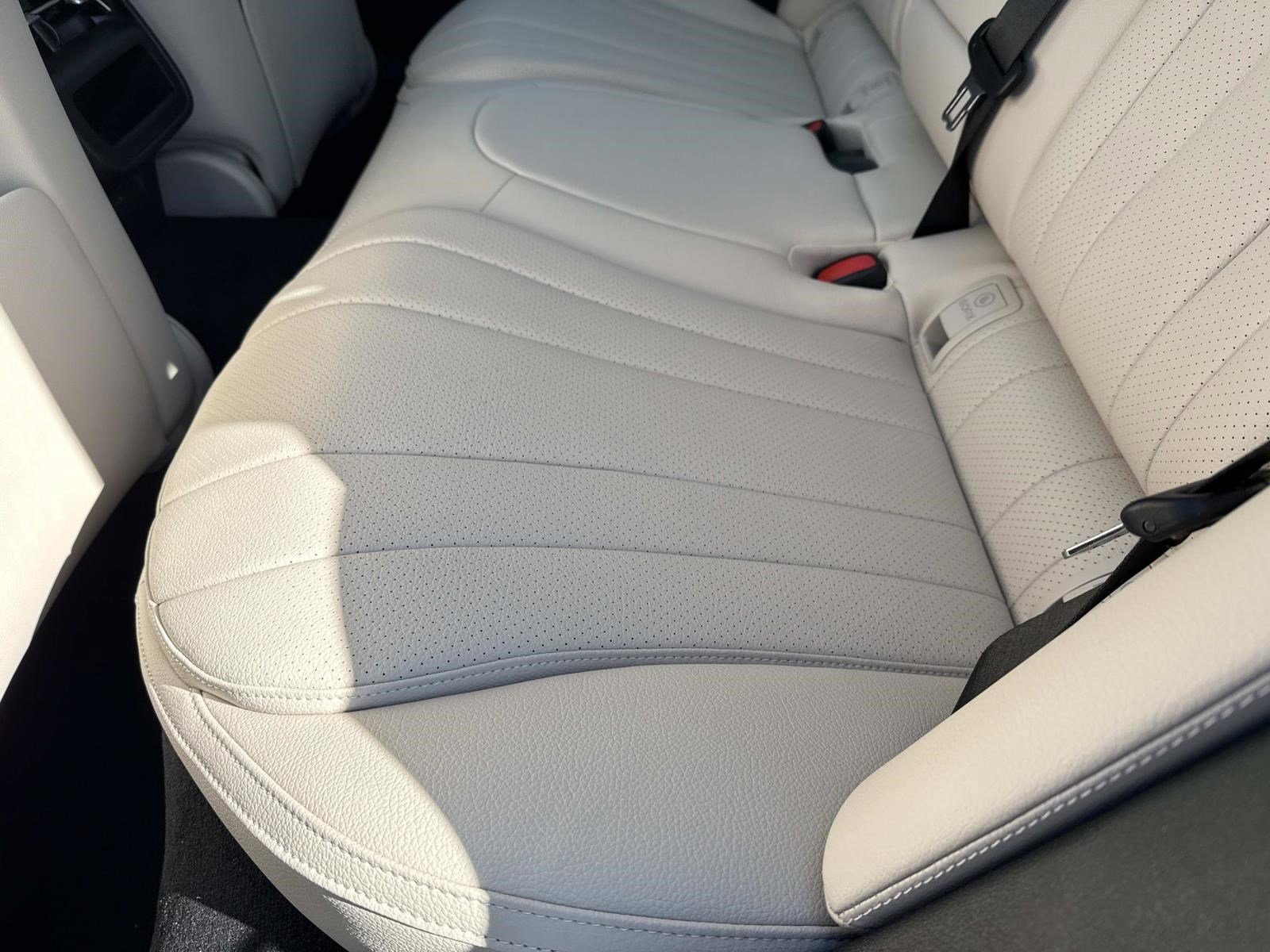 2026 MERCEDES-BENZ E-CLASS - Image 18