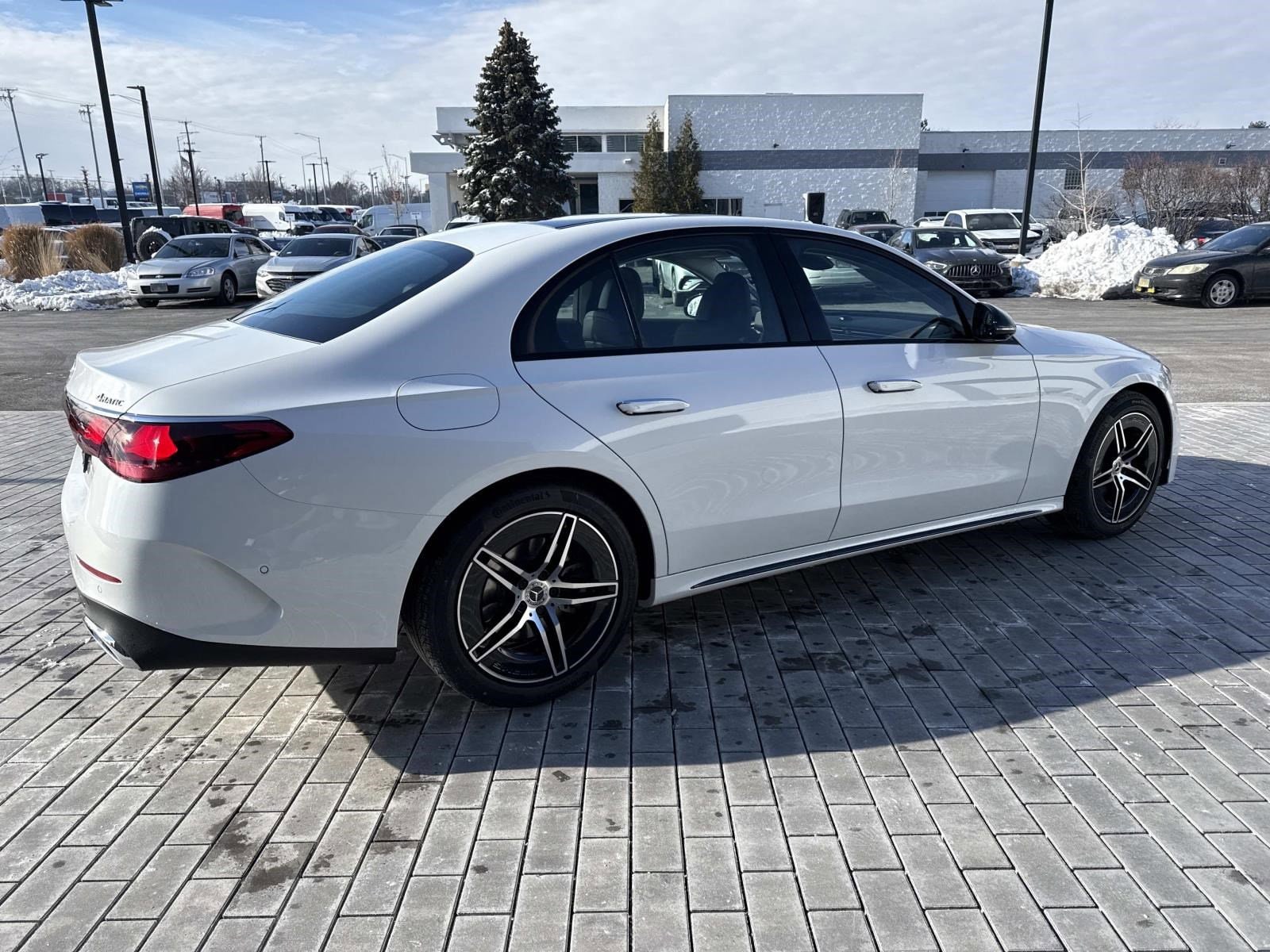2026 MERCEDES-BENZ E-CLASS - Image 6