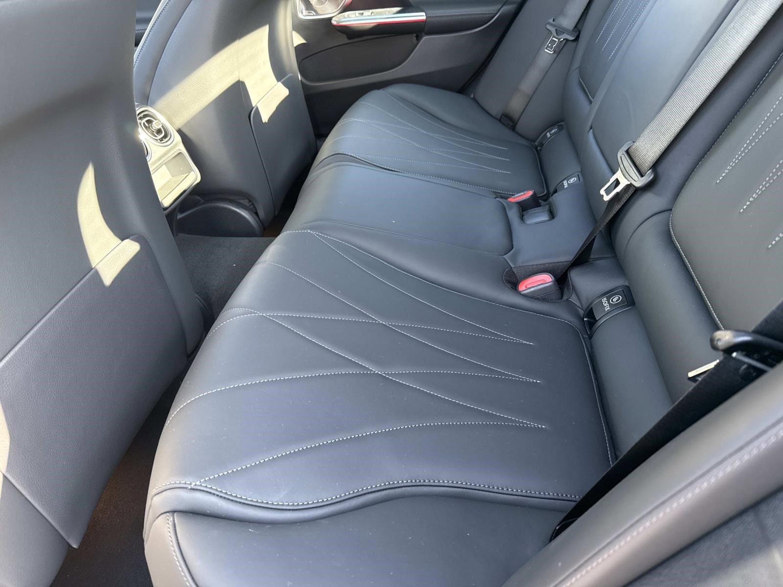 2026 MERCEDES-BENZ C-CLASS - Image 15