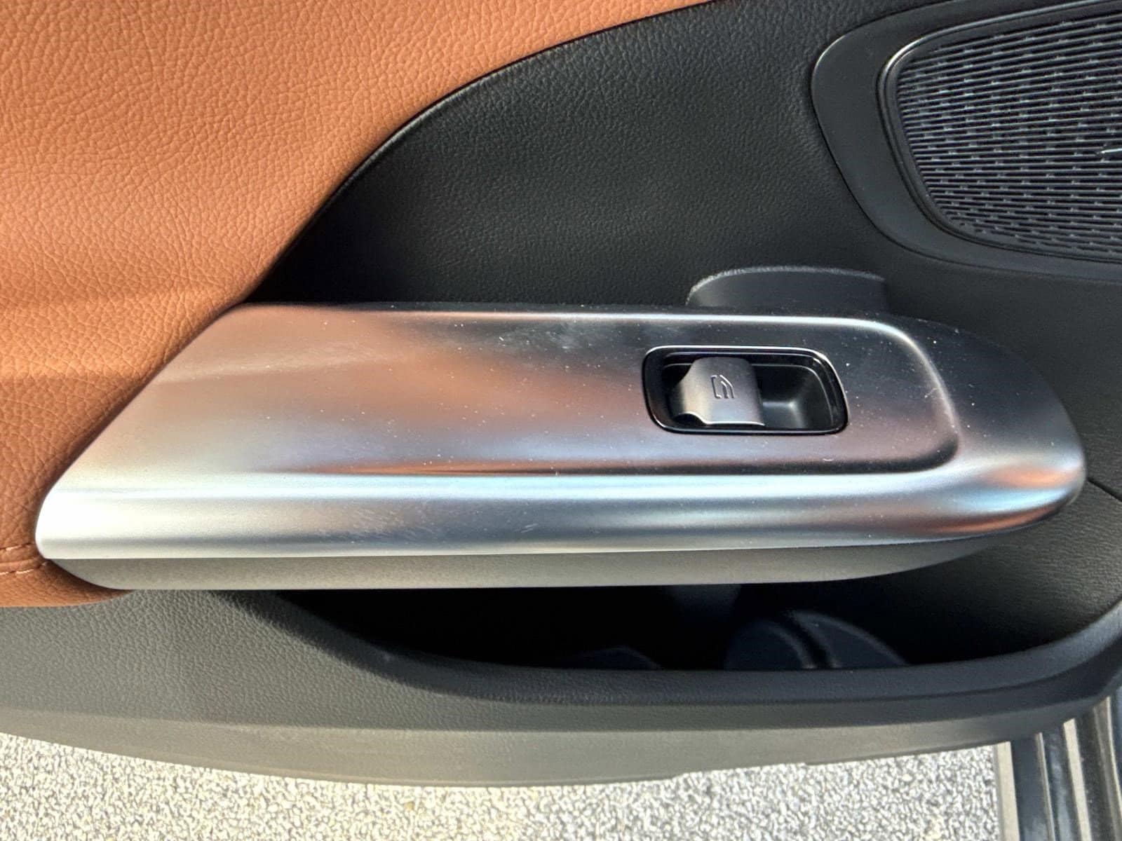 2026 MERCEDES-BENZ C-CLASS - Image 15