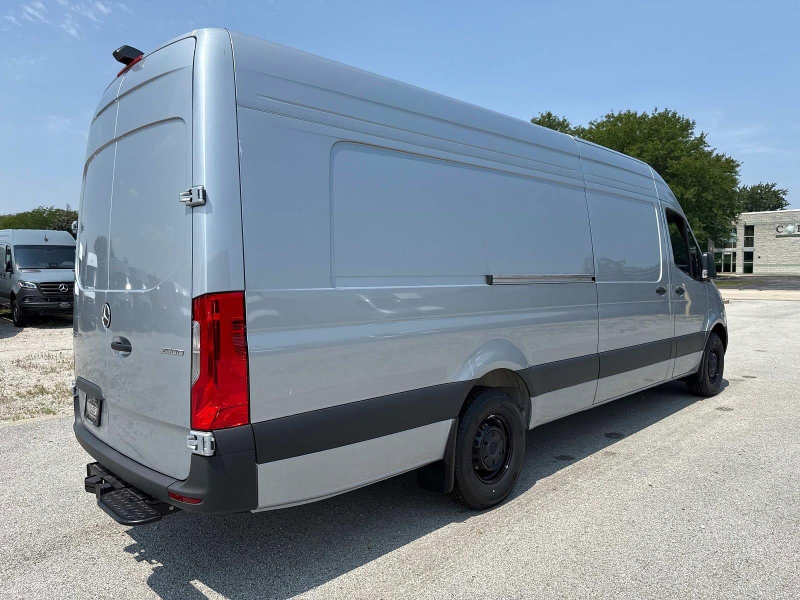 2025 MERCEDES-BENZ SPRINTER - Image 10