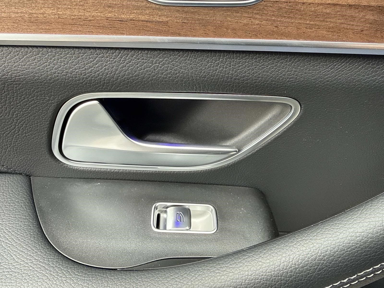 2026 MERCEDES-BENZ GLS-CLASS - Image 17