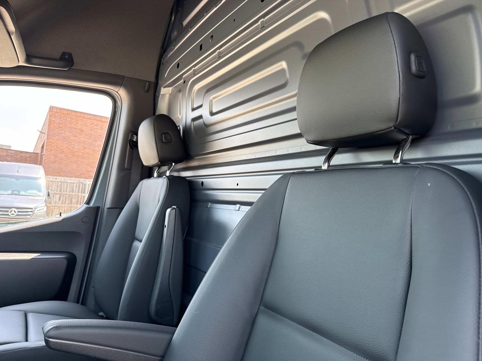 2025 MERCEDES-BENZ SPRINTER - Image 22