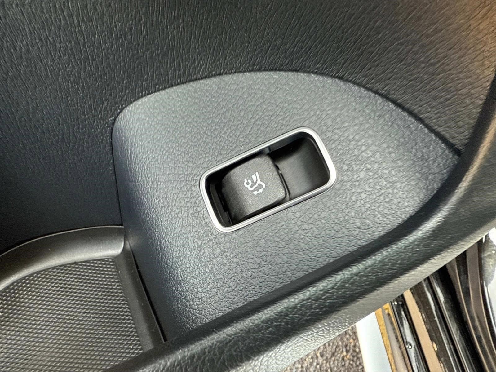 2025 MERCEDES-BENZ GLE-CLASS - Image 24