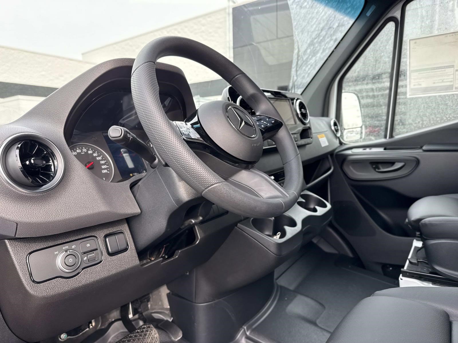 2026 MERCEDES-BENZ SPRINTER - Image 19