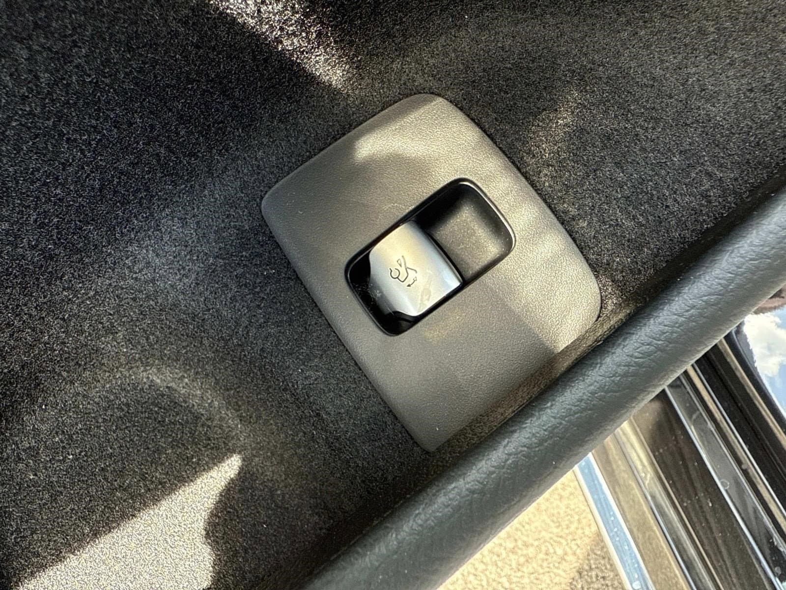 2026 MERCEDES-BENZ E-CLASS - Image 25