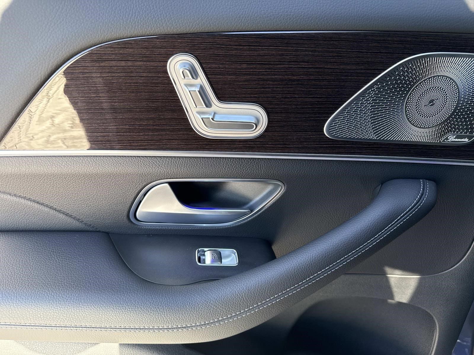 2026 MERCEDES-BENZ GLS-CLASS - Image 15