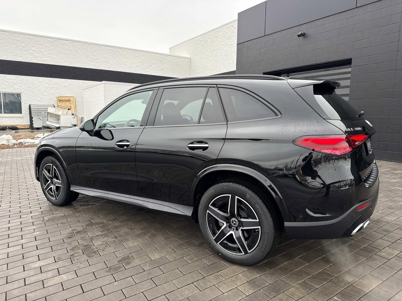 2026 MERCEDES-BENZ GLC-CLASS - Image 12
