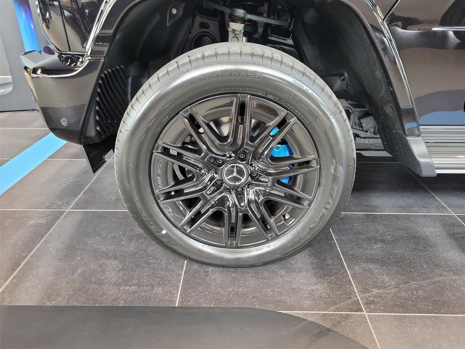 2025 Mercedes Benz G photo 2