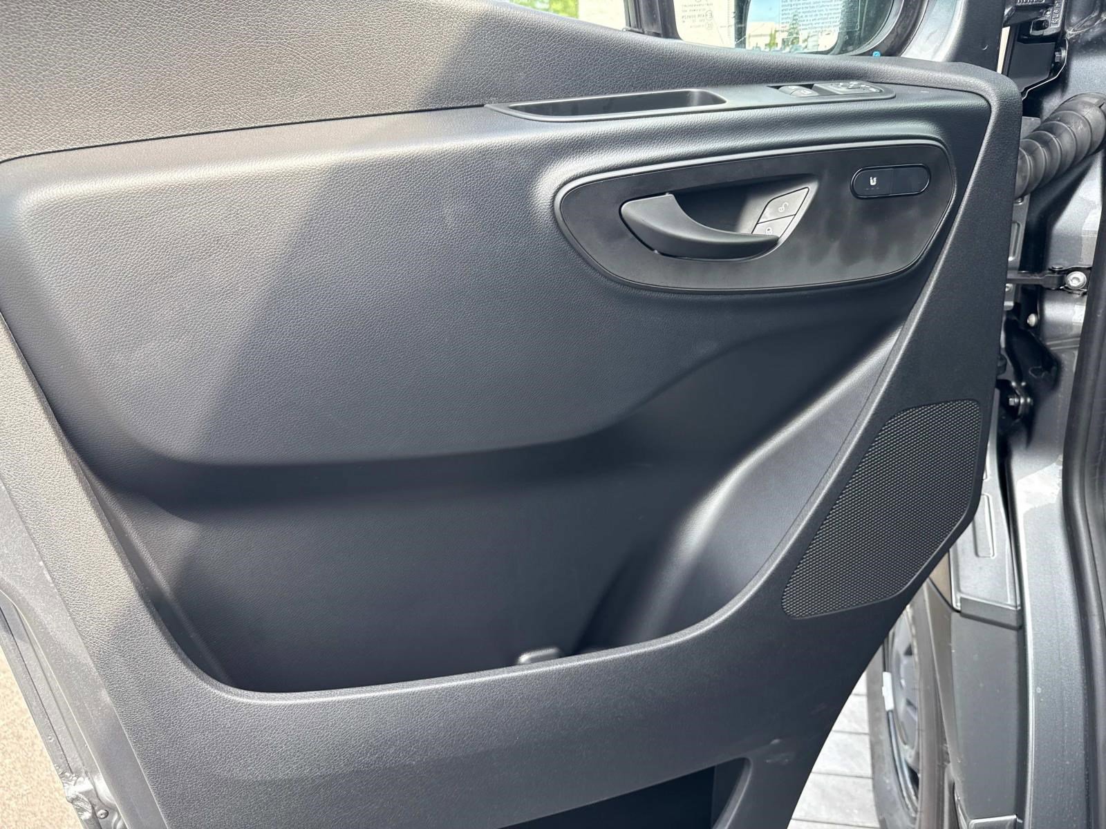 2025 MERCEDES-BENZ SPRINTER - Image 15