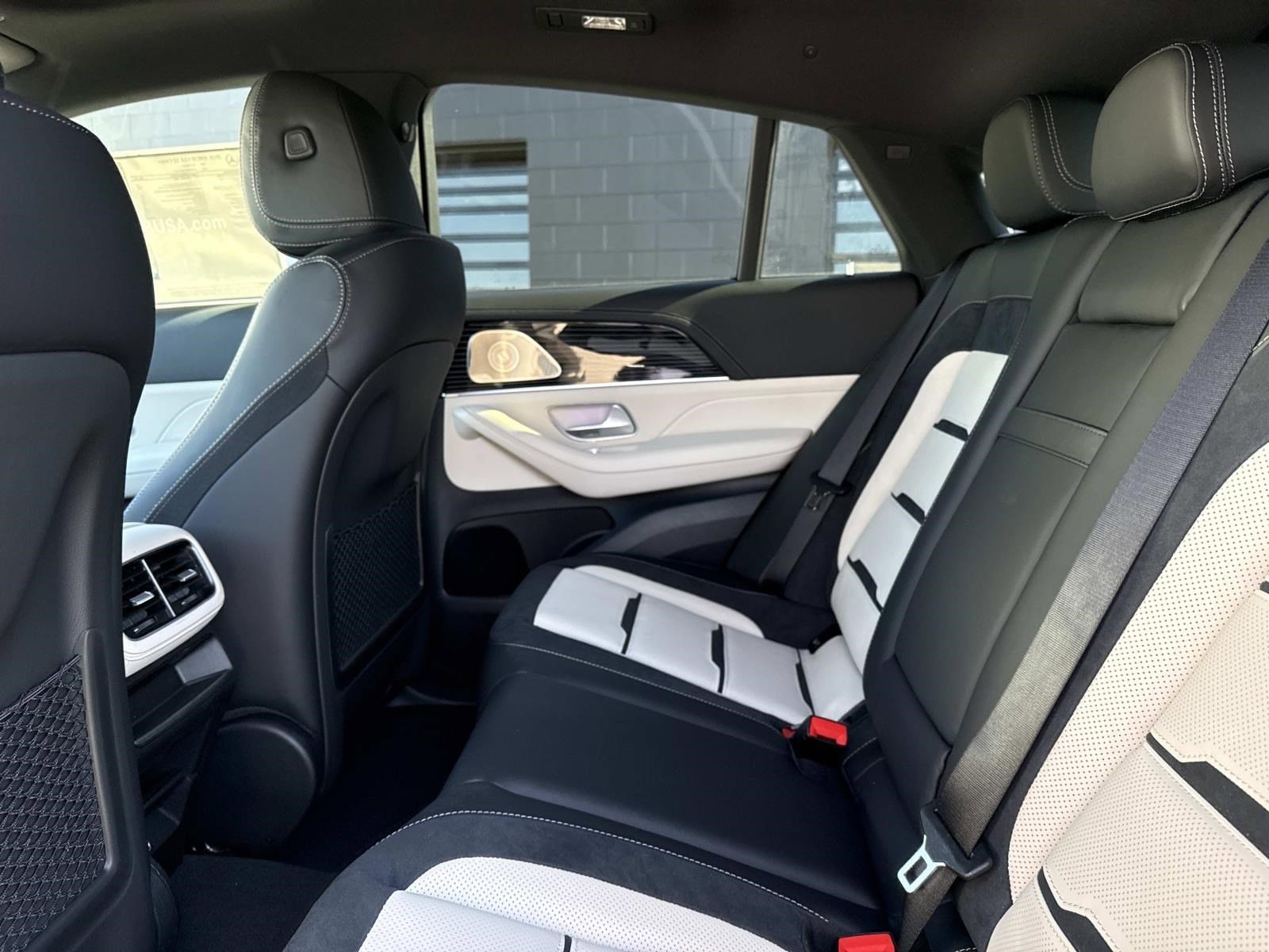 2026 MERCEDES-BENZ GLE-CLASS - Image 19