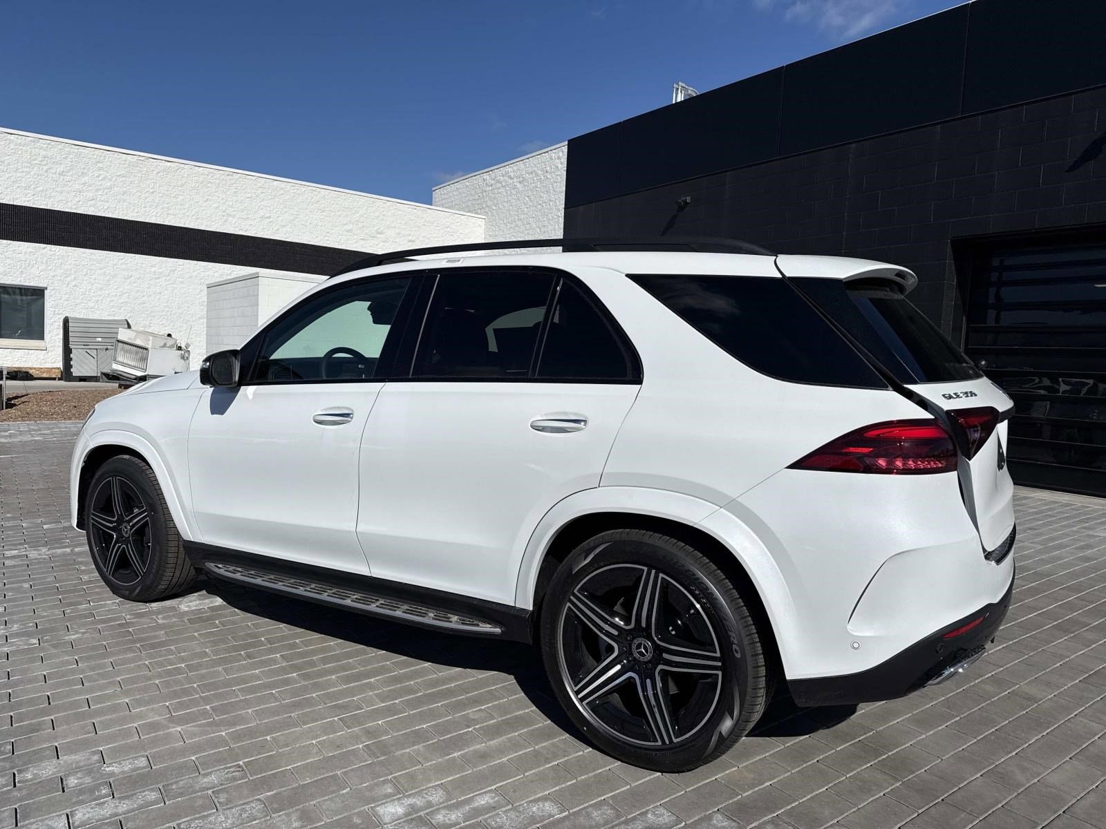 2026 MERCEDES-BENZ GLE-CLASS - Image 12