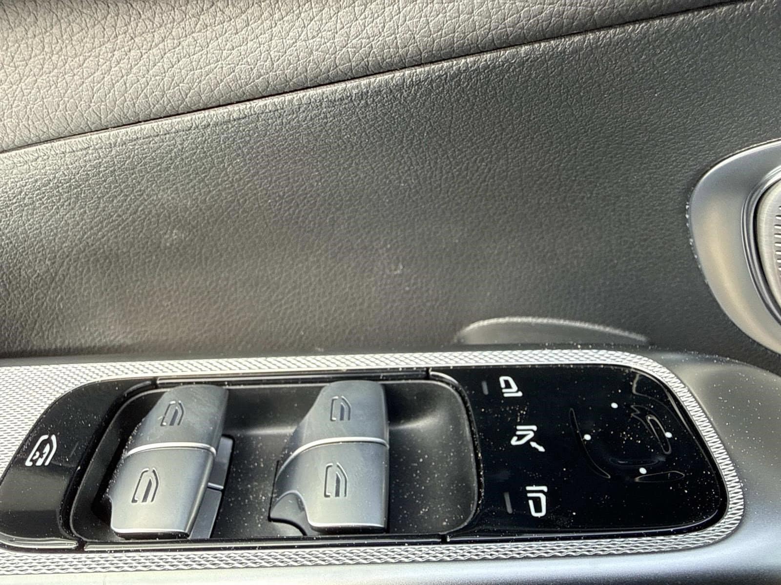 2026 MERCEDES-BENZ GLC-CLASS - Image 25