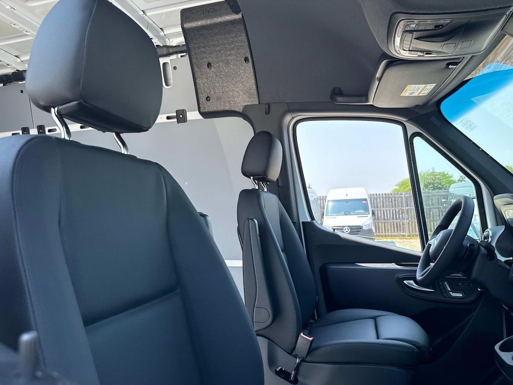 New 2025 Mercedes-Benz Sprinter 2500 High Roof 4-Cyl Diesel Van Extended Cargo Van
