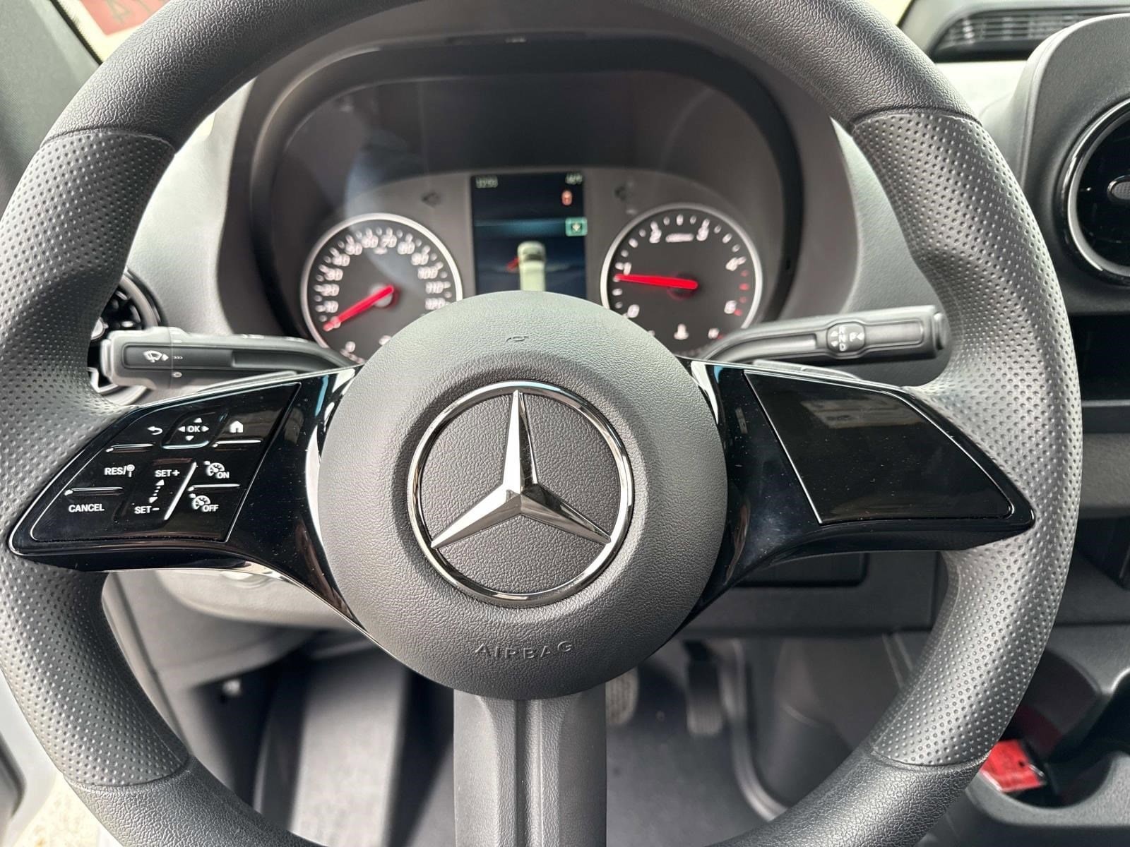 2025 MERCEDES-BENZ SPRINTER - Image 27