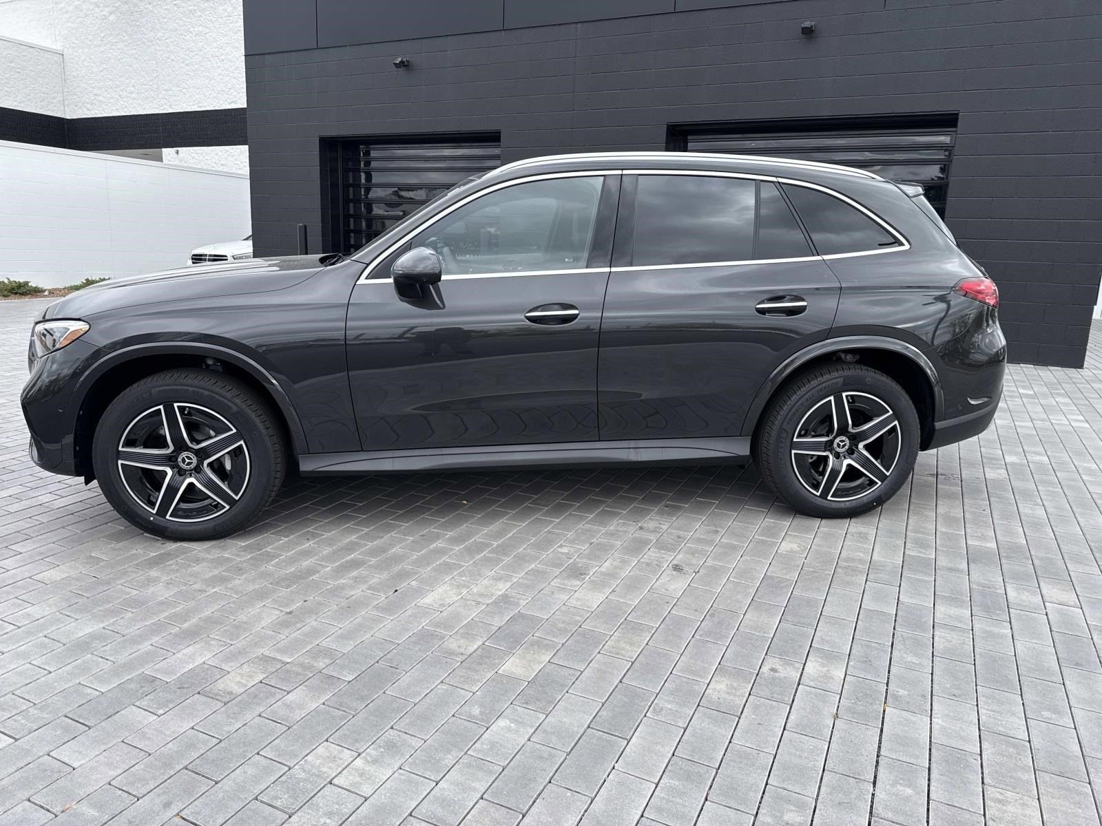 2026 MERCEDES-BENZ GLC-CLASS - Image 9