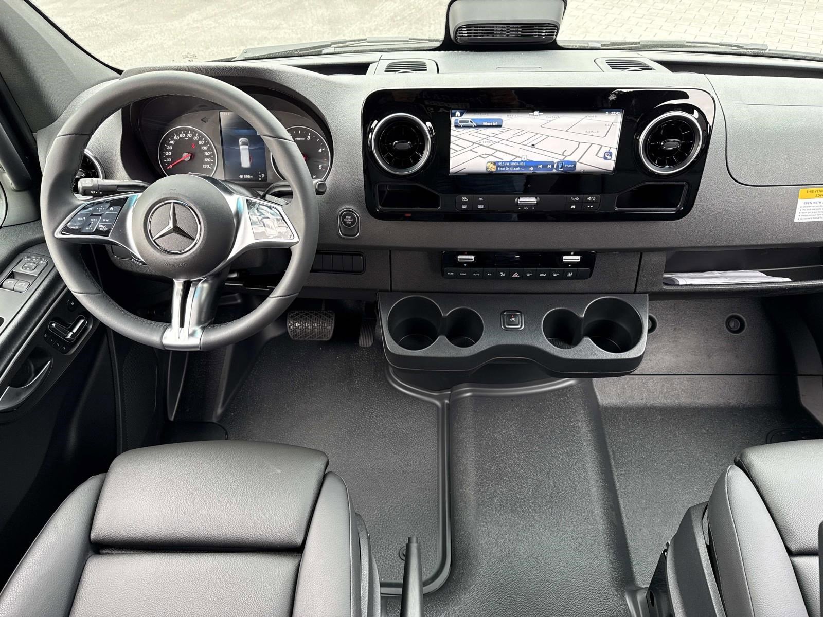2026 MERCEDES-BENZ SPRINTER - Image 9