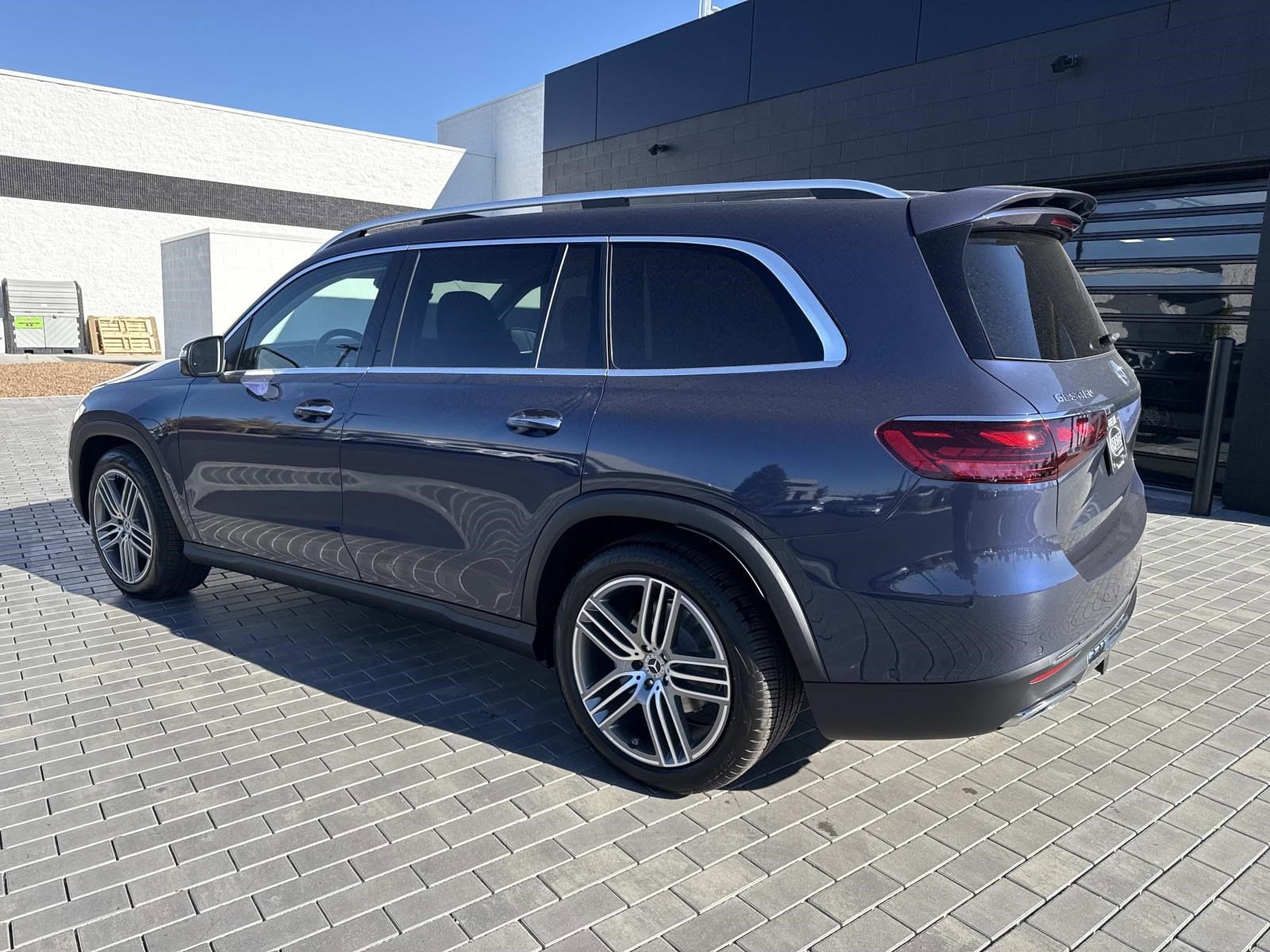 2026 MERCEDES-BENZ GLS-CLASS - Image 8