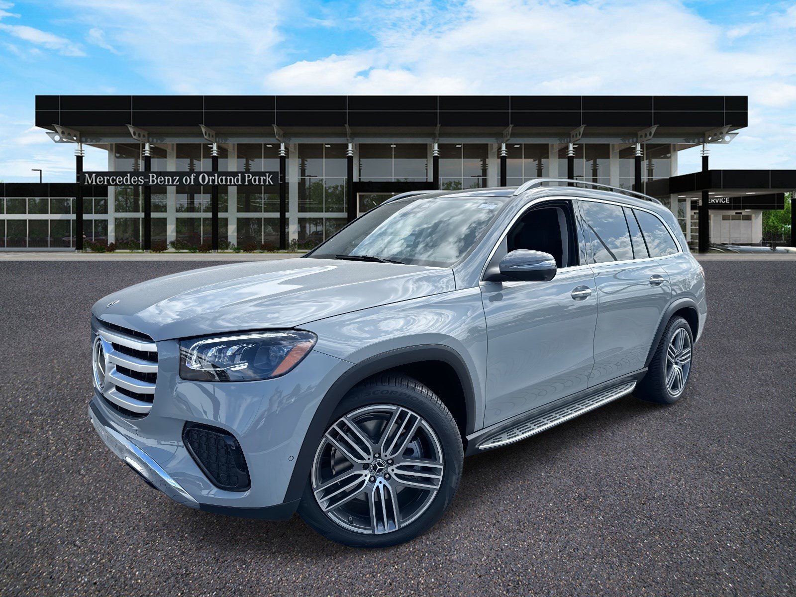 2026 Mercedes-Benz GLS Base's photo