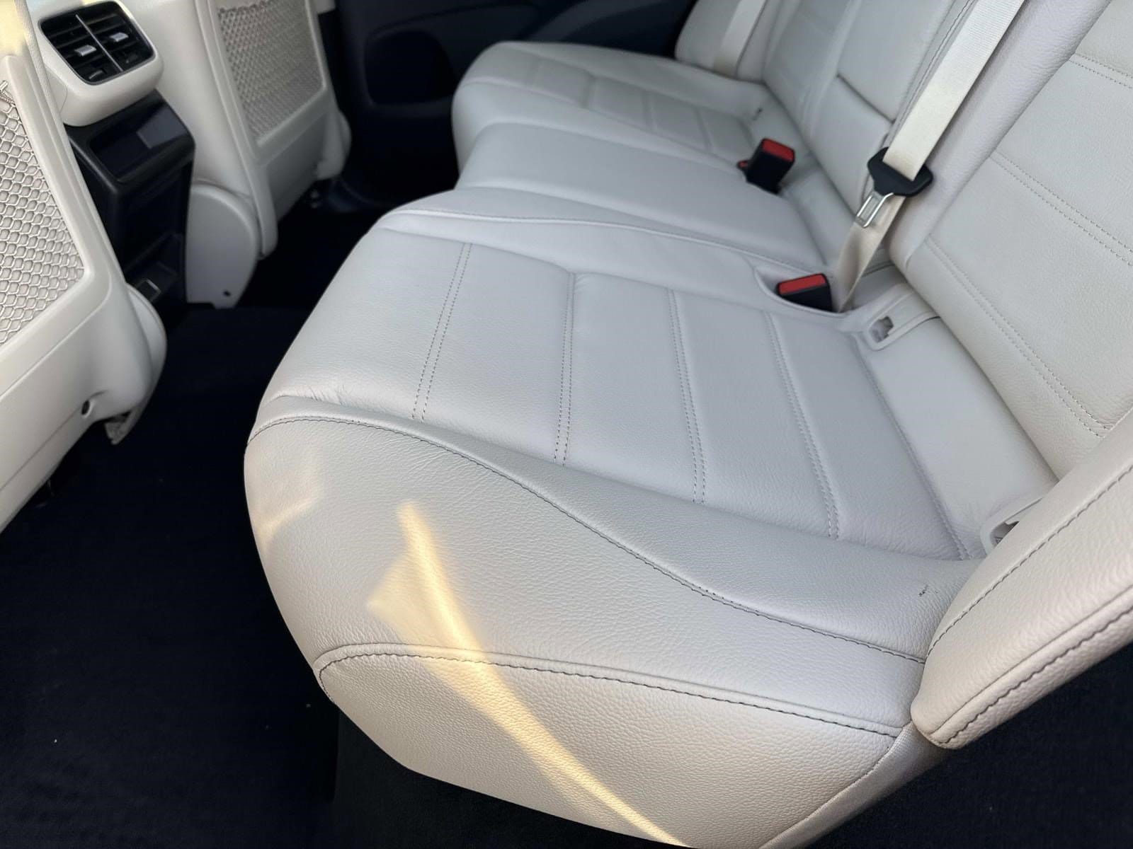 2026 MERCEDES-BENZ GLE-CLASS - Image 18