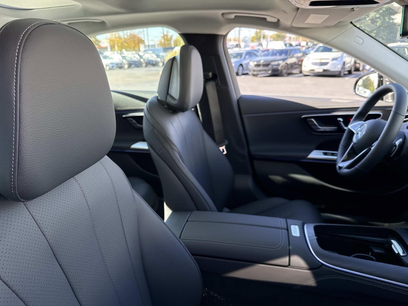 2026 MERCEDES-BENZ E-CLASS - Image 4