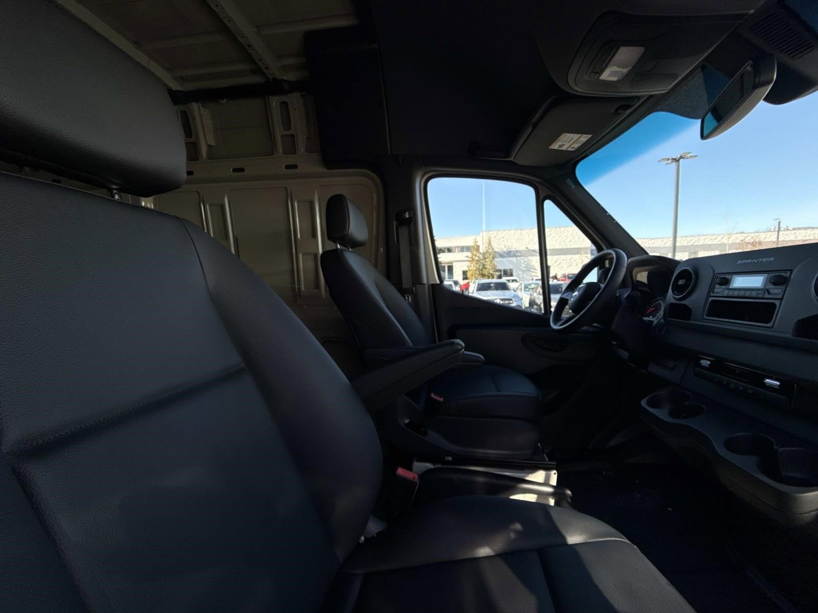 2025 MERCEDES-BENZ SPRINTER - Image 5